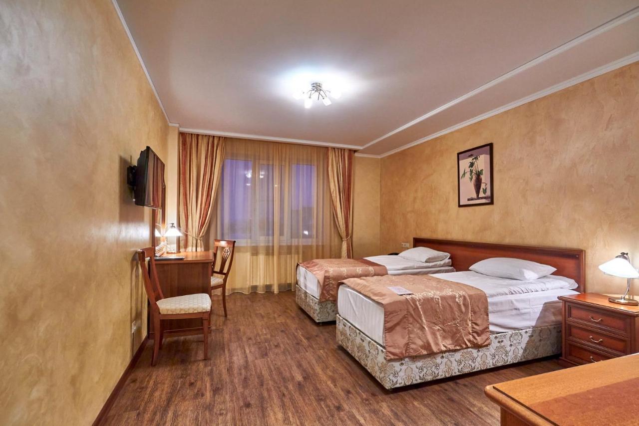 Pioneer Luxe Hotel Saratov Eksteriør bilde